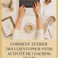 Dame souriante donnant un coaching personnel