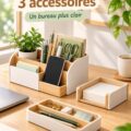 Kit d'organisation de bureau en bois clair sur un bureau moderne.
