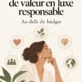 Un client de luxe responsable choisissant des produits éthiques dans une boutique.
